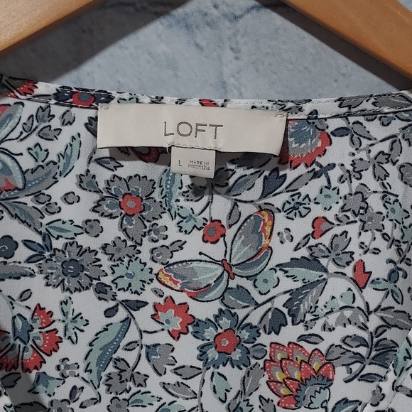 Loft Large Floral Ruffle Sleeve Button Up Top Prairie Cottagecore Office Casual - Picture 3 of 10